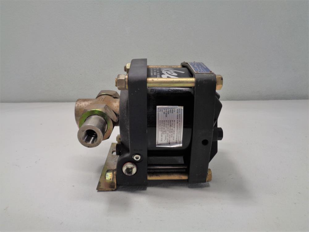 Haskel Air Driven Fluid Pump AW-35,  35:1 Ratio, 150 PSI, 1/2" NPT